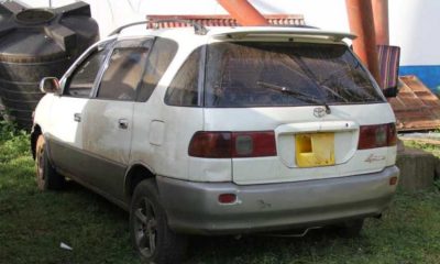 Police net bhang in abandoned car