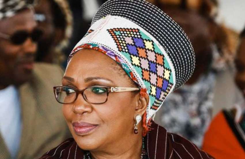 South Africa’s Zulu regent Queen Dlamini Zulu dies at 65